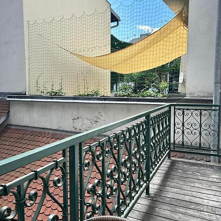 Florianska Gate Luxury Apartments Krakow Luaran gambar