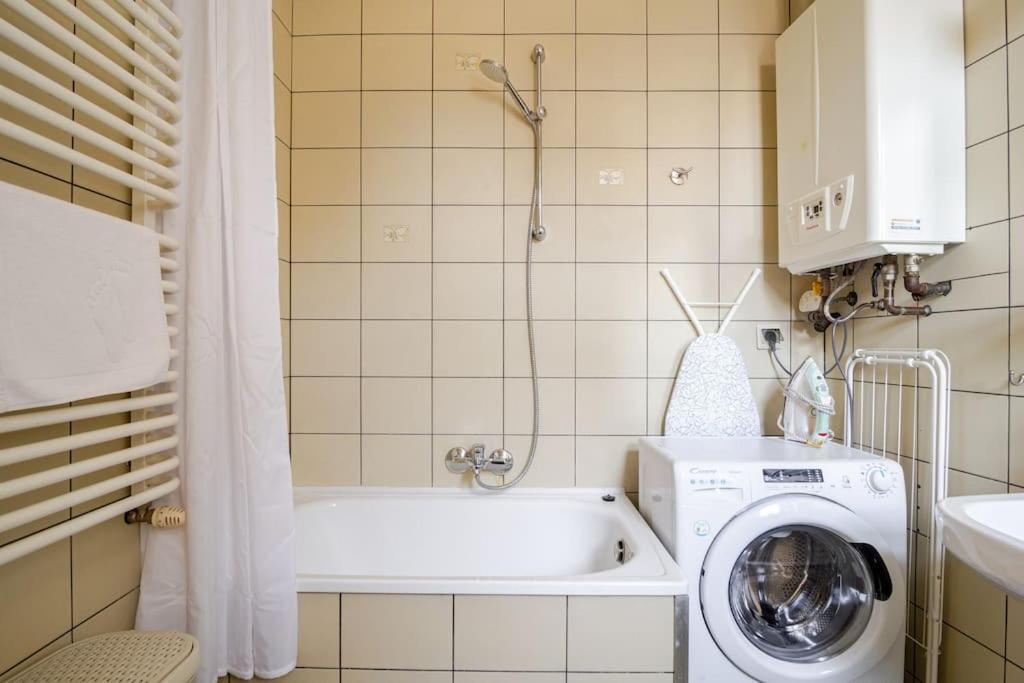 Florianska Gate Luxury Apartments Krakow Luaran gambar