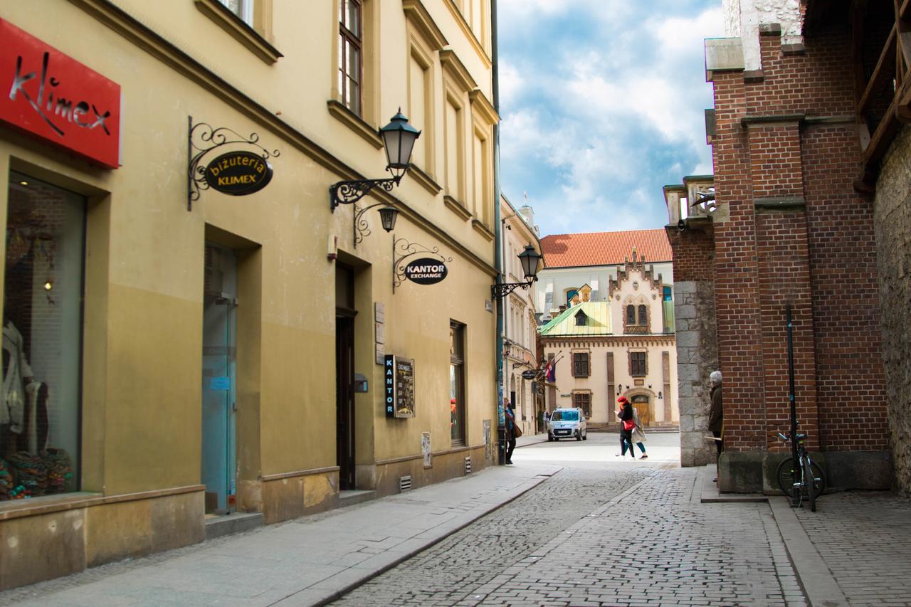 Florianska Gate Luxury Apartments Krakow Luaran gambar