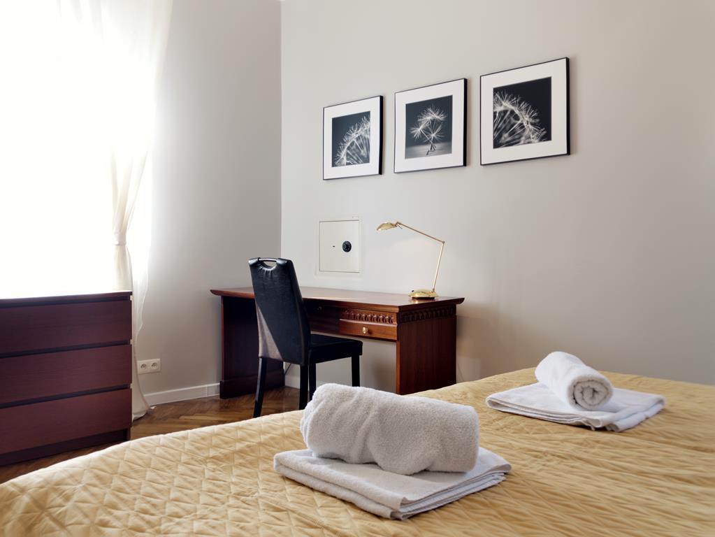 Florianska Gate Luxury Apartments Krakow Luaran gambar